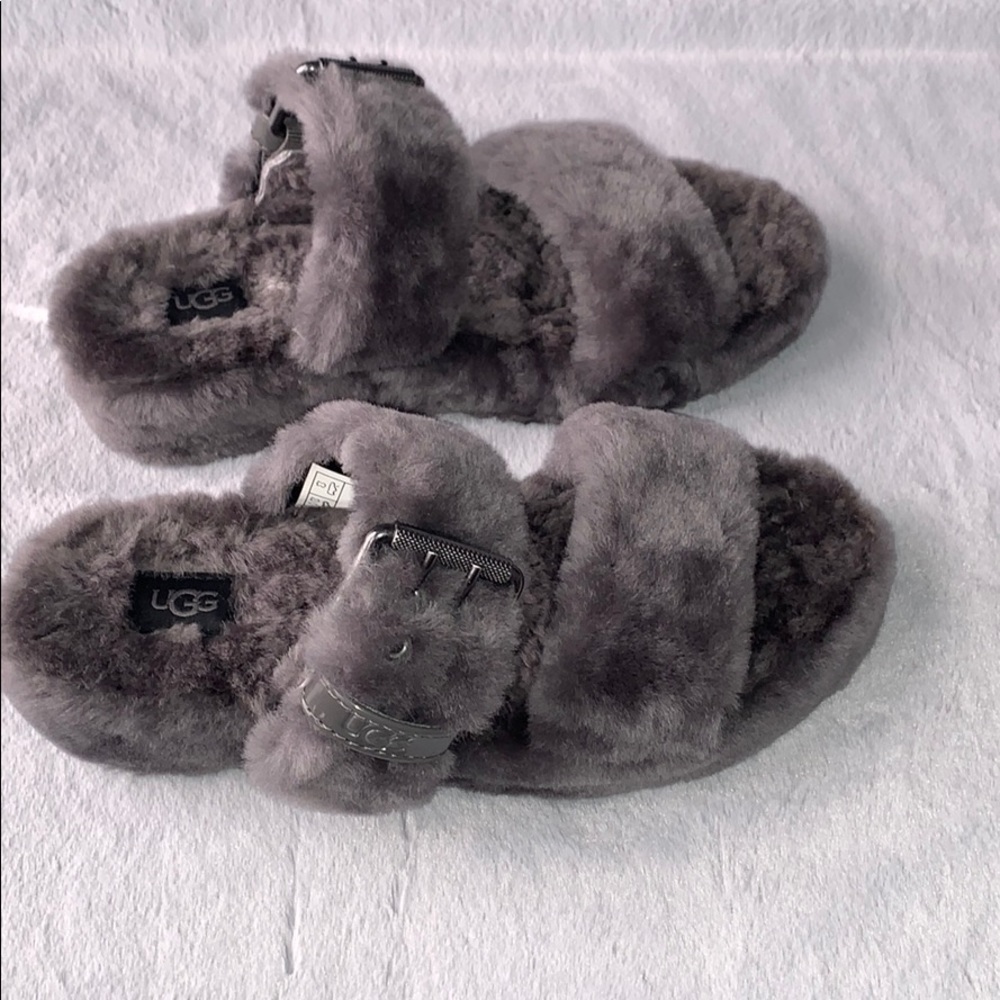 Ugg Fuzz Yeah Sandals Sz 7